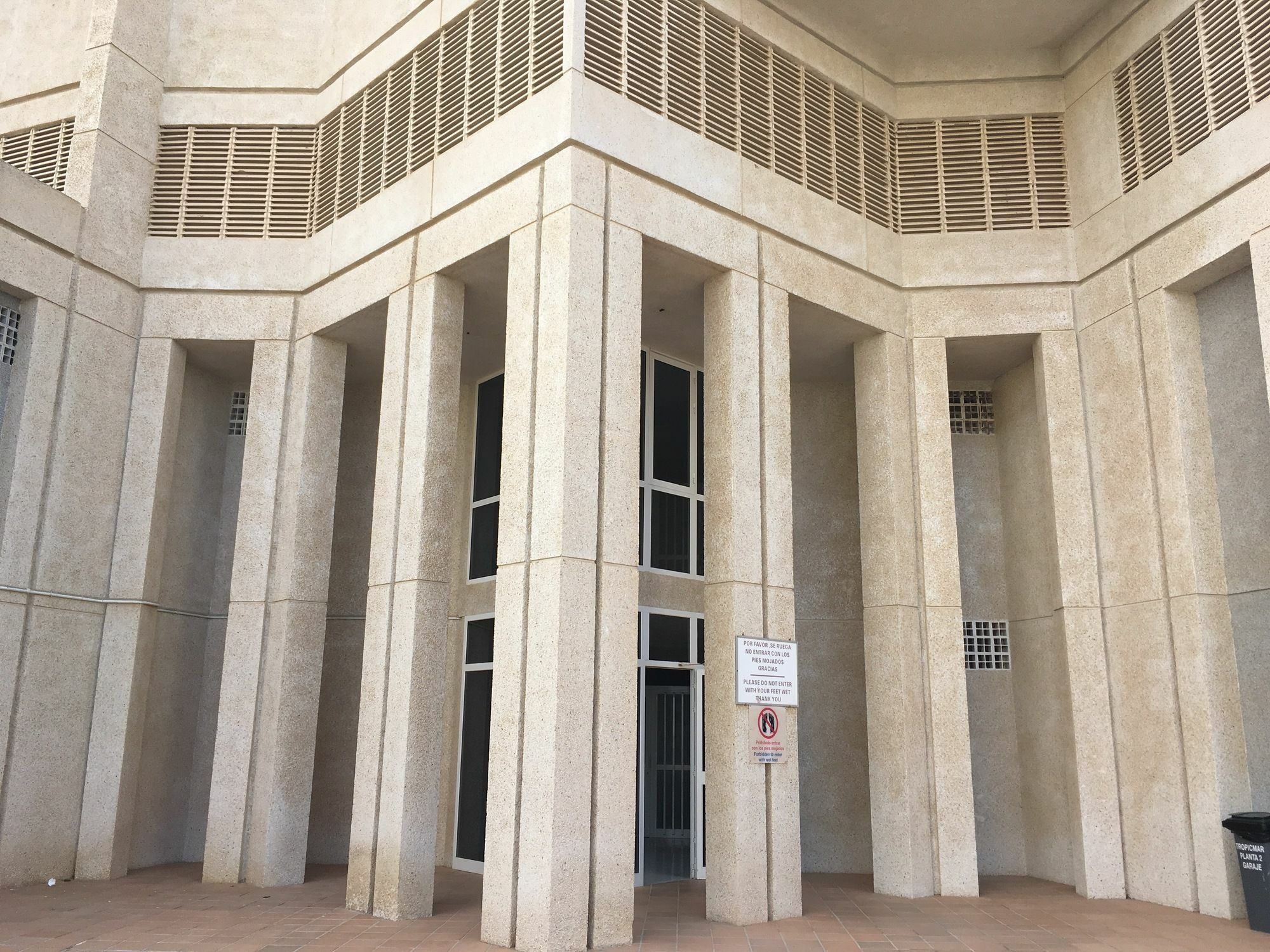 شقة Tropic Mar بينايدورم المظهر الخارجي الصورة