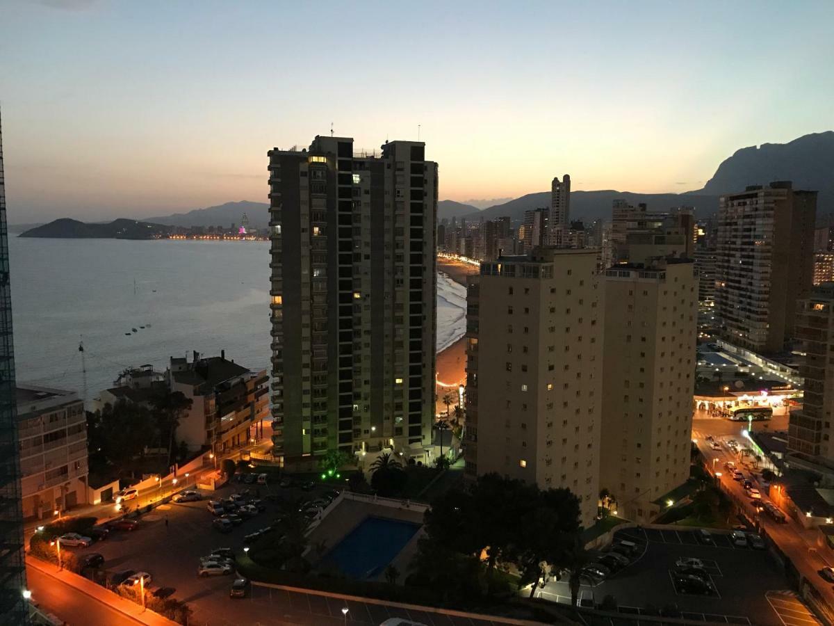 شقة Tropic Mar بينايدورم المظهر الخارجي الصورة